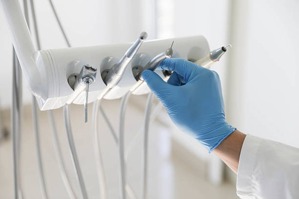 Professional Dental Crowns And Bridges technician working in Worthington, KY